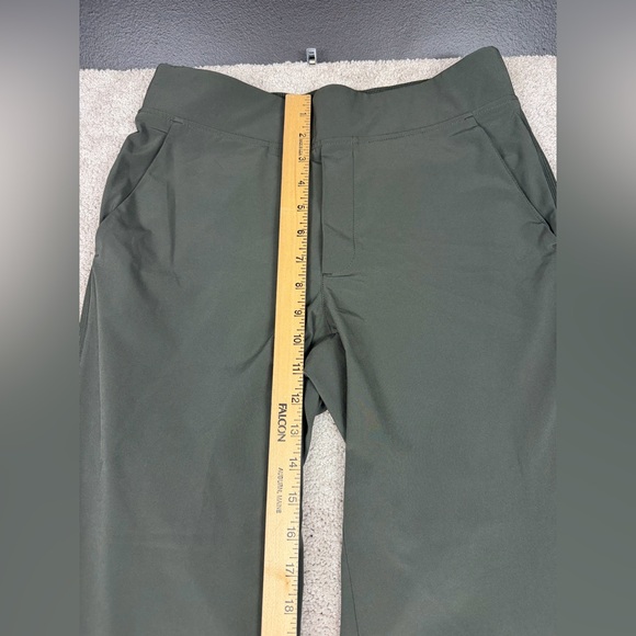 Athleta, Women's Brooklyn Mid-Rise Ankle Pants, Green, Size 4 In EUC - Picture 3 of 9